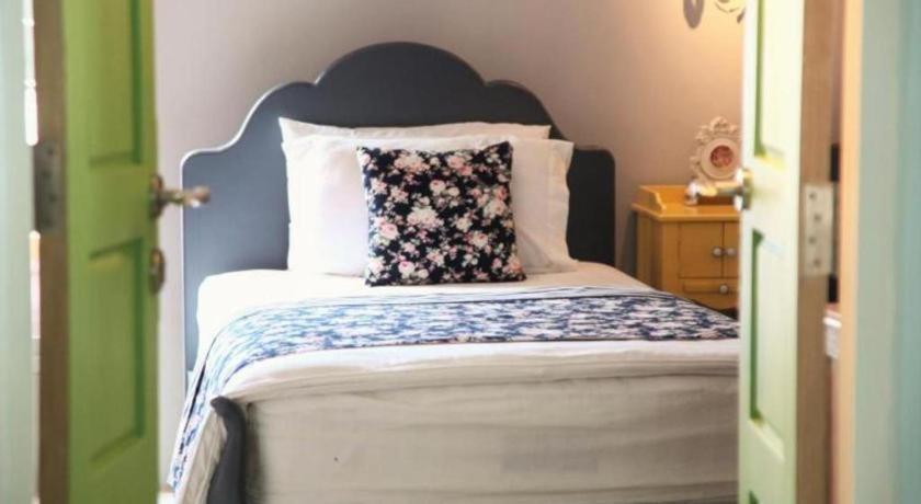 Baan Hmon-Oon Hotel Чиангмай Екстериор снимка