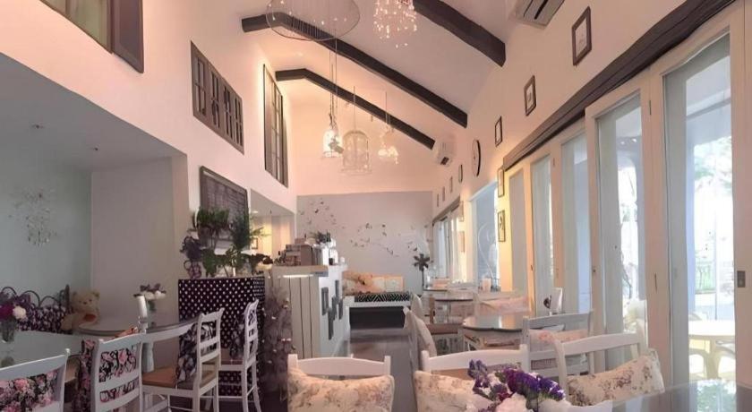 Baan Hmon-Oon Hotel Чиангмай Екстериор снимка