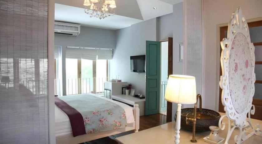 Baan Hmon-Oon Hotel Чиангмай Екстериор снимка