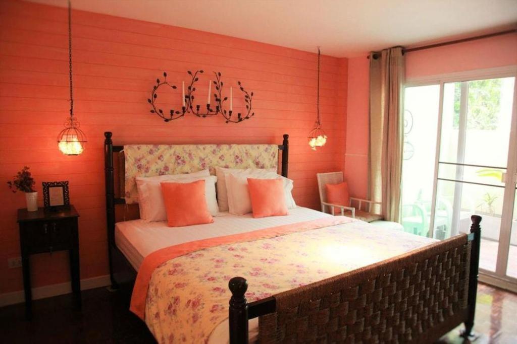 Baan Hmon-Oon Hotel Чиангмай Екстериор снимка